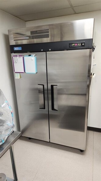 More Photos Of 5 N Central Ave, Cut Bank Restaurant For Sale