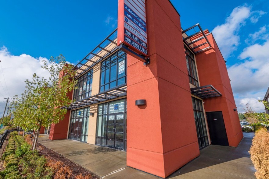 More Photos Of 30475 Cardinal Ave, Abbotsford Office For Sale