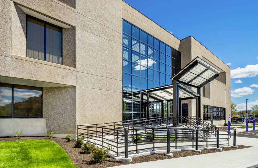 More Photos Of 120 Thomas St, Worcester Medical For Lease