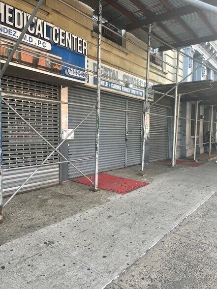 More Photos Of 1018-1028 E 163rd St, Bronx Apartments For Lease