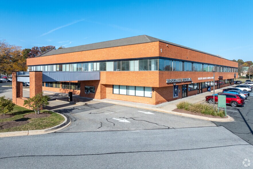 More Photos Of 7923 Honeygo Blvd, Baltimore Unknown For Lease