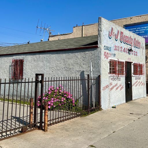 More Photos Of 10007 S San Pedro St, Los Angeles Apartments For Lease