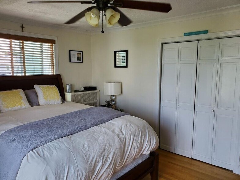 More Photos Of , Quincy Specialty For Sale