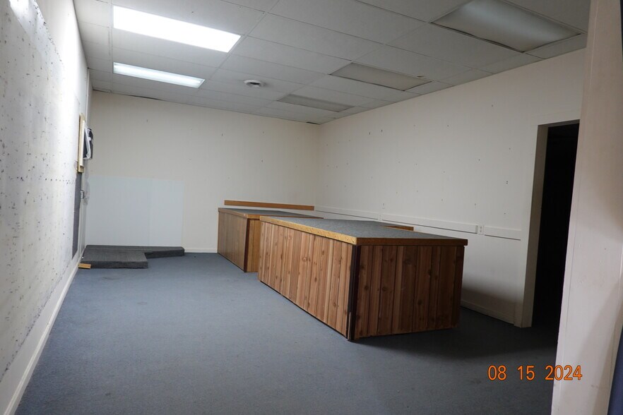 More Photos Of 9616-9800 Hosier St, Newport News Warehouse For Lease