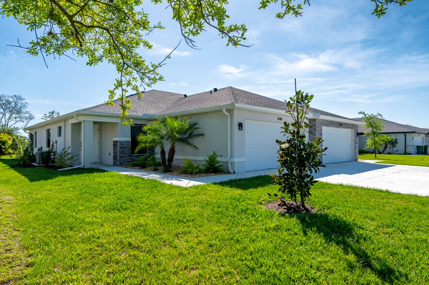 More Photos Of , Punta Gorda Multifamily For Sale