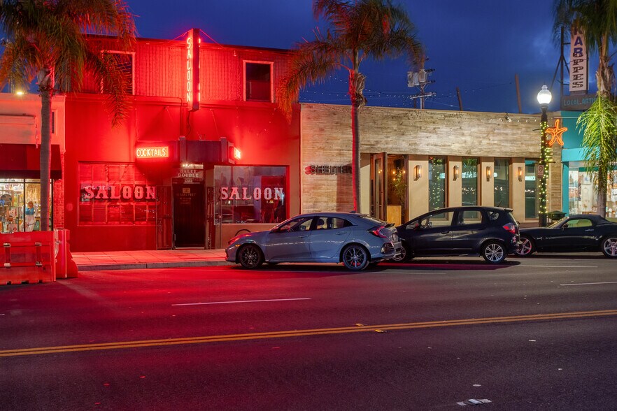 More Photos Of 540-546 S Coast Highway 101 Hwy, Encinitas Bar For Sale