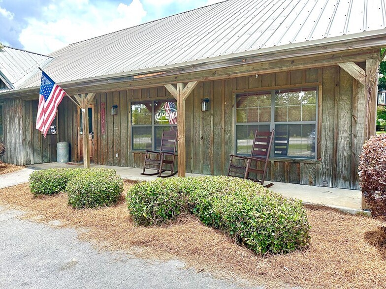 More Photos Of 8419 Valdosta Hwy, Morven Restaurant For Sale