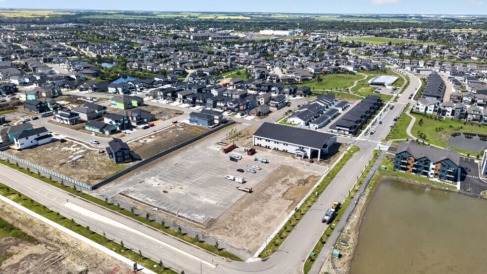 Primary Photo Of 200 Greenfield link, Fort Saskatchewan Storefront For Lease
