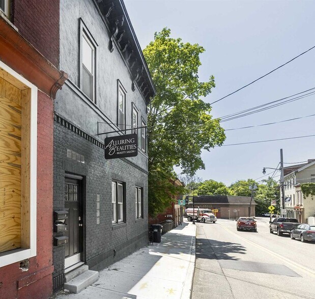 More Photos Of 2674 W Main St, Wappingers Falls Apartments For Lease