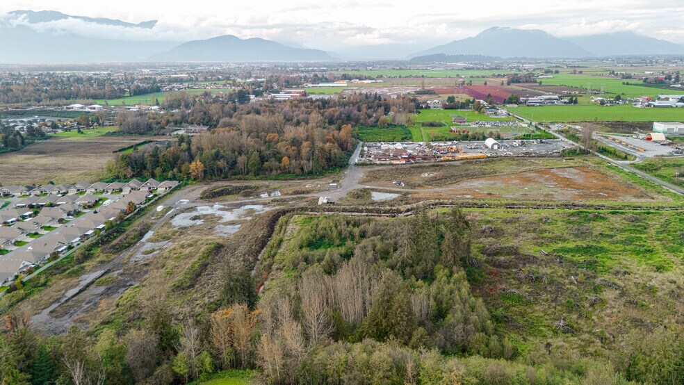 More Photos Of 5914 Matheson rd, Chilliwack Land For Lease
