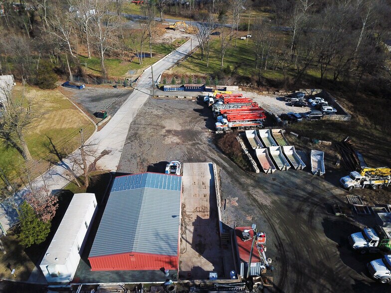 More Photos Of 10480 Guilford Rd, Jessup Warehouse For Lease