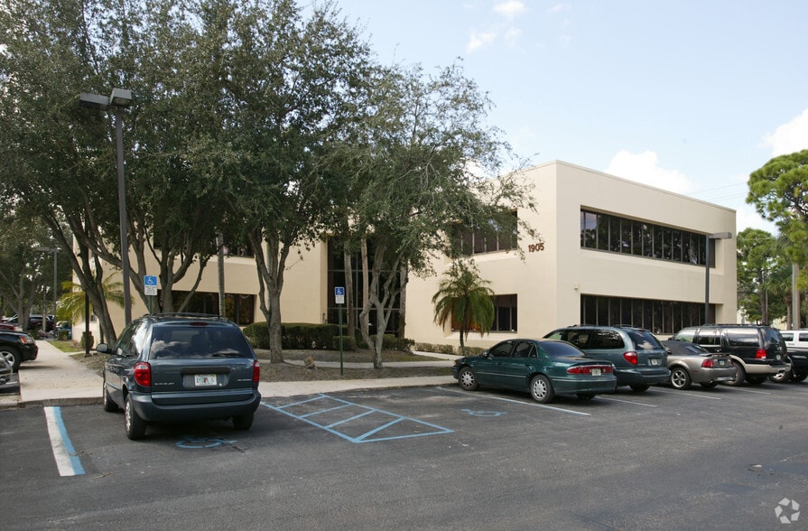More Photos Of 1905 S 25th St, Fort Pierce Medical For Lease