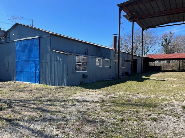 More Photos Of 3267 Bachelor St, Atlanta Warehouse For Lease