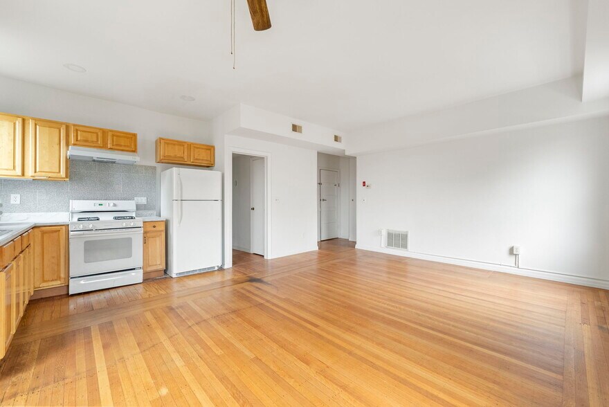 More Photos Of 383 Mount Prospect Ave, Newark Apartments For Sale