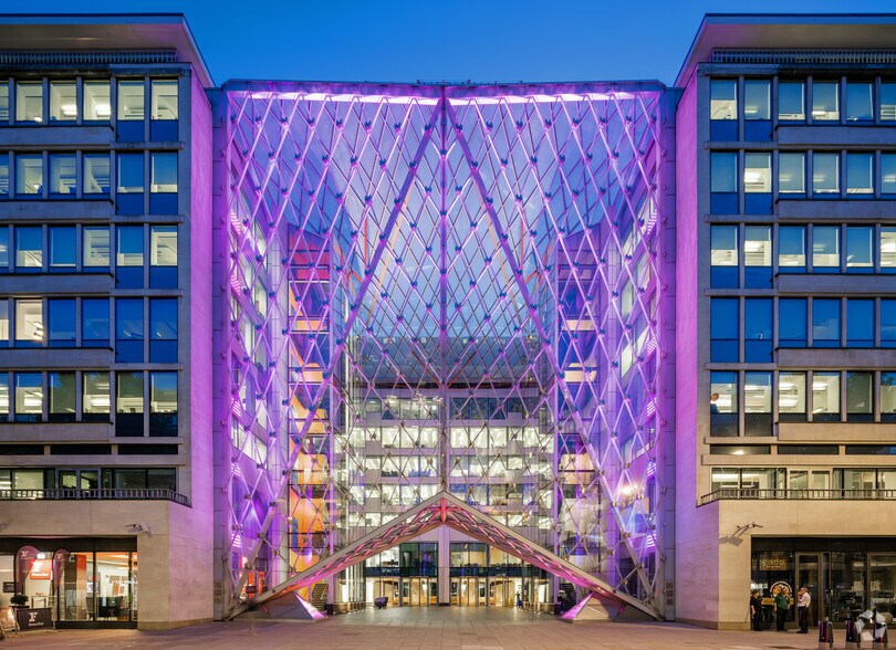 More Photos Of 55 Baker St, London Office For Lease