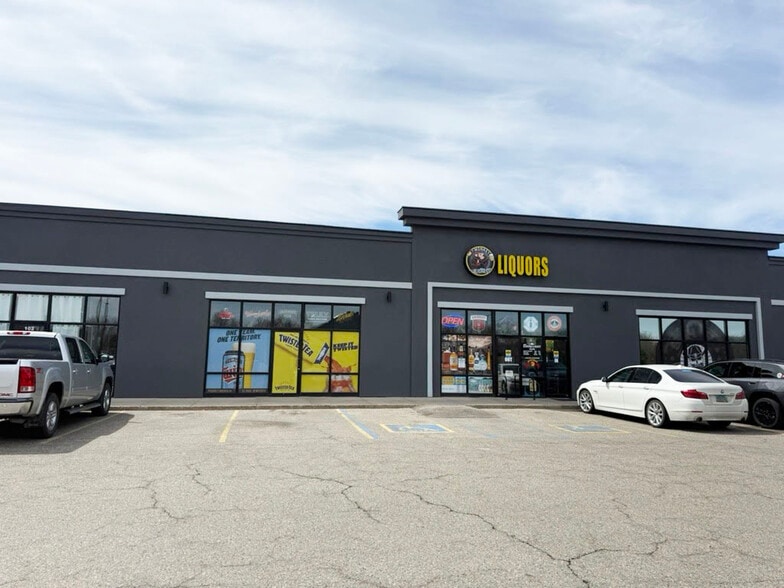 More Photos Of 3330 Sheyenne St, West Fargo Storefront For Lease