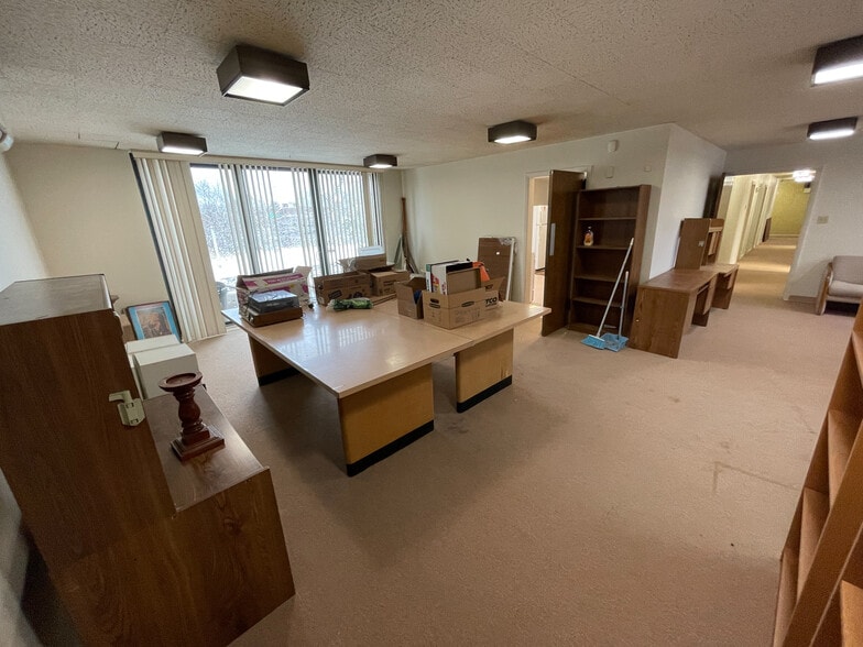 More Photos Of 232 S Home Ave, Pittsburgh Specialty For Sale