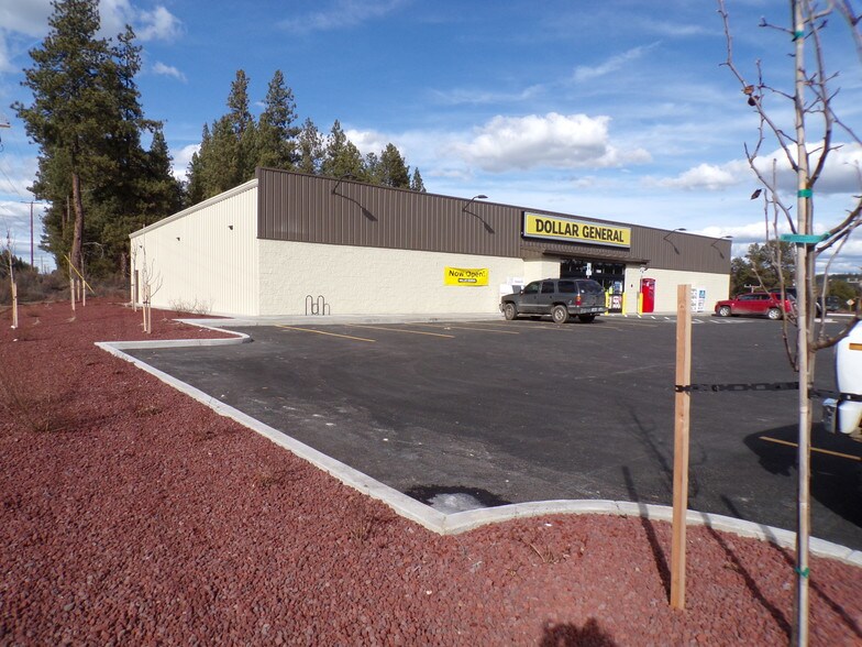 More Photos Of 1008 Chiloquin Blvd, Chiloquin Freestanding For Sale