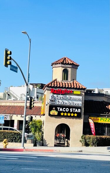 More Photos Of 1655 N La Brea Ave, Los Angeles Storefront Retail Office For Lease