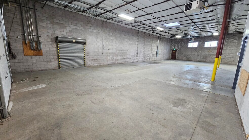 More Photos Of 4720-4730 Lipan St, Denver Manufacturing For Lease