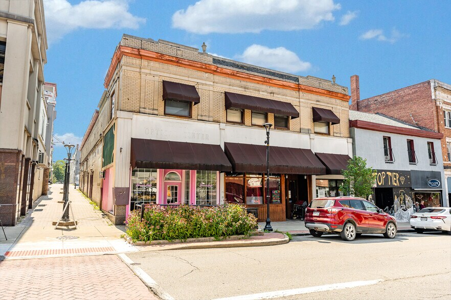 Primary Photo Of 214 Wall St, Morgantown Apartments For Sale
