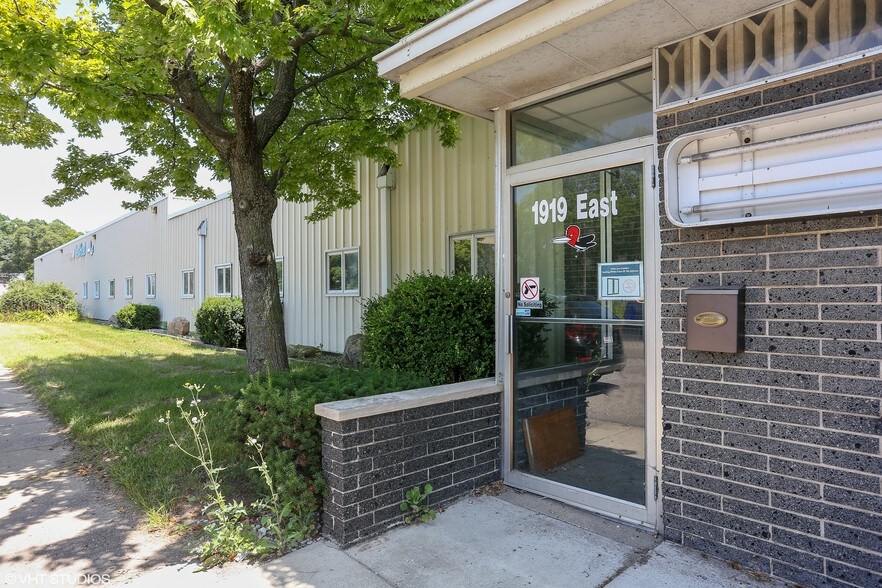 More Photos Of 1919 E US Highway 12, Michigan City Manufacturing For Lease