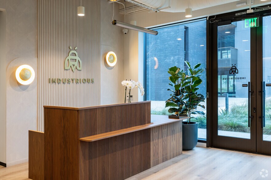 More Photos Of 23465 Civic Center Way, Malibu Coworking Space