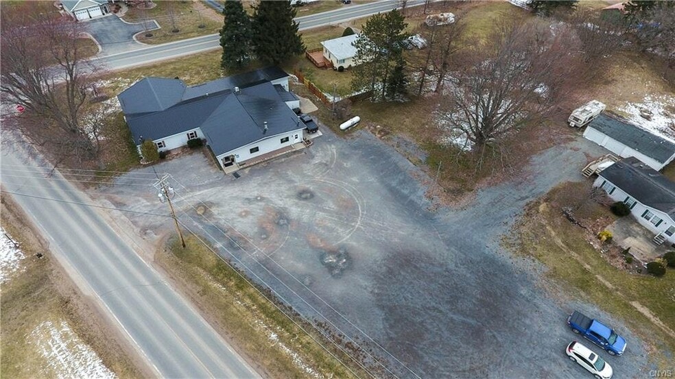 More Photos Of 8353 County 9 rd, Cape Vincent Restaurant For Sale