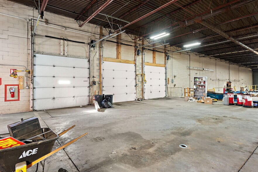 More Photos Of 700 W Michigan Blvd, Michigan City Warehouse For Sale