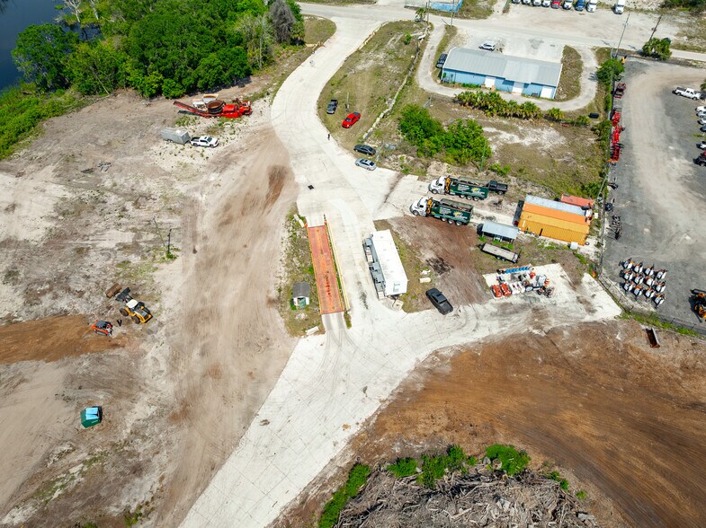 More Photos Of 136 Hermit Smith Rd, Apopka Land For Lease