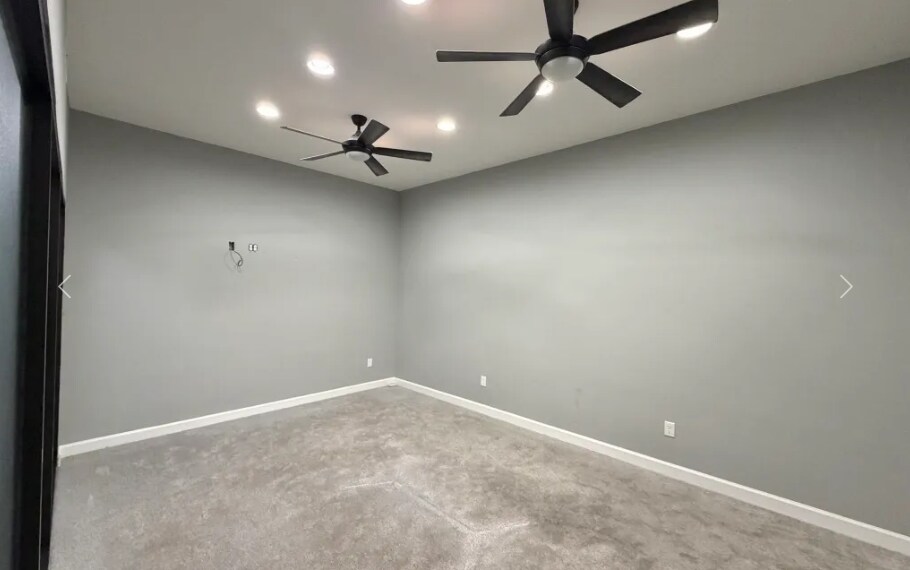 More Photos Of 4640 Gulfstarr Dr, Destin Light Distribution For Lease