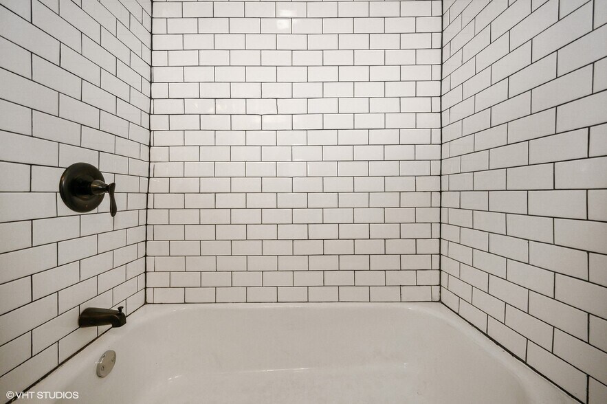 More Photos Of 5648 S Calumet Ave, Chicago Apartments For Sale