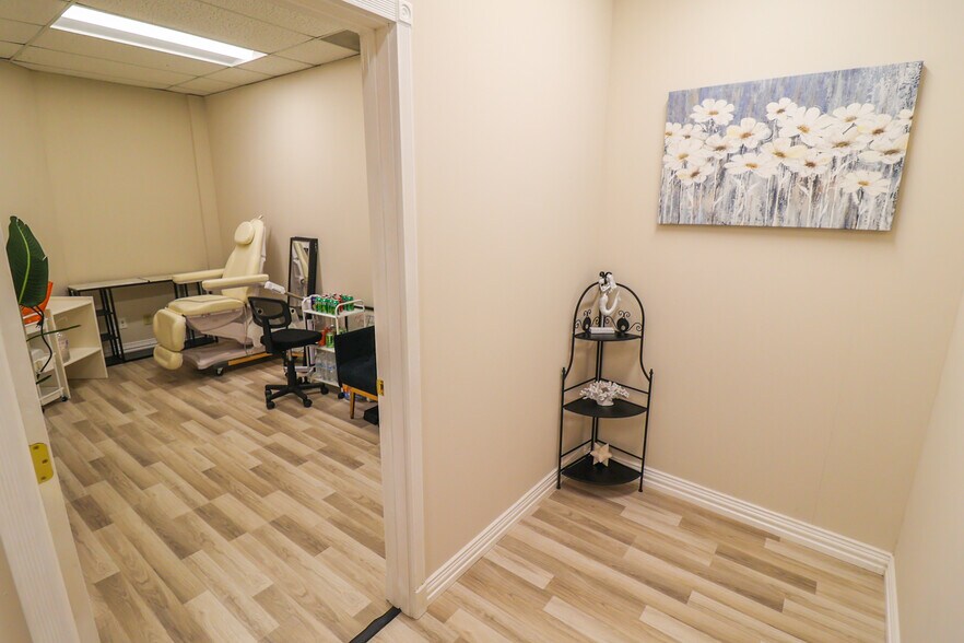 More Photos Of 13131 Champions Dr, Houston Medical For Lease