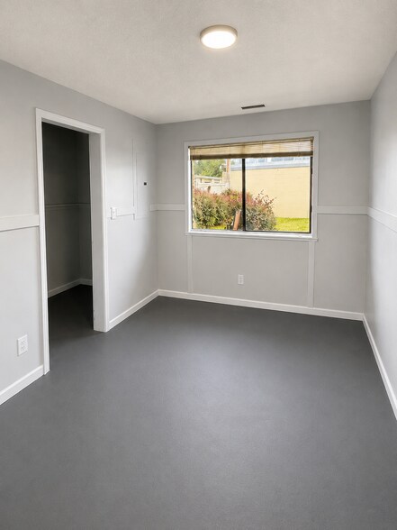 Primary Photo Of 731 Broad St, Sumter Self Storage For Lease