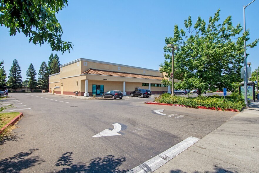 More Photos Of 6144 Dewey Dr, Citrus Heights Drugstore For Sale