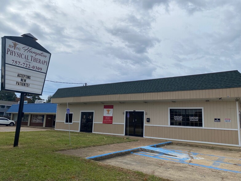 More Photos Of 1721 N King St, Hampton Daycare Center For Lease