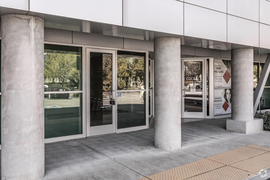 More Photos Of 3998 Inland Empire Blvd, Ontario Office For Lease