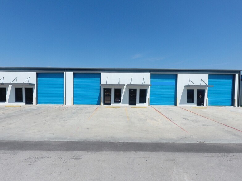 More Photos Of 6225 E Highway 114, Rhome Unknown For Lease