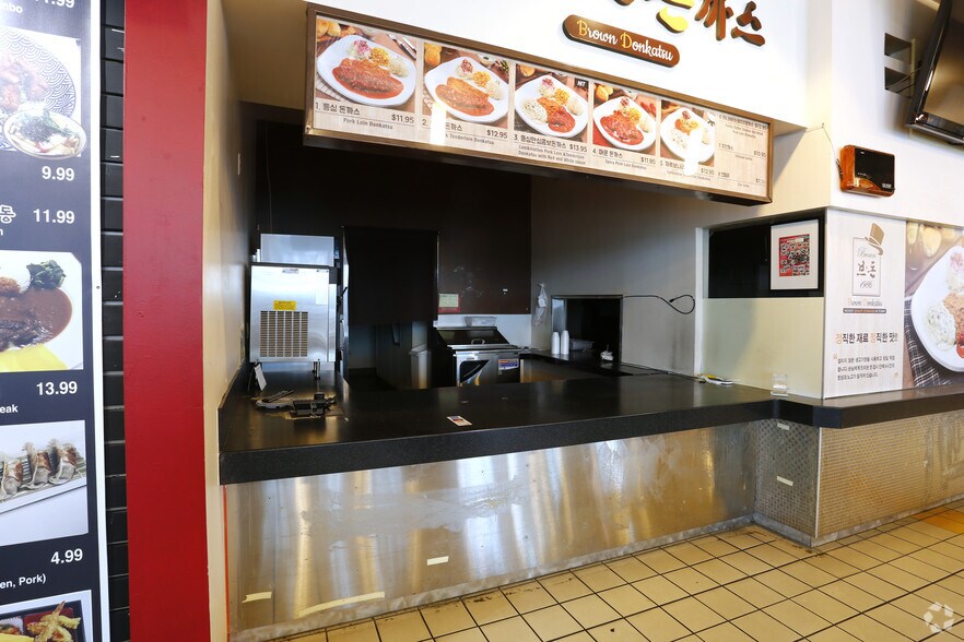 More Photos Of 3500 W 6th St, Los Angeles Unknown For Lease