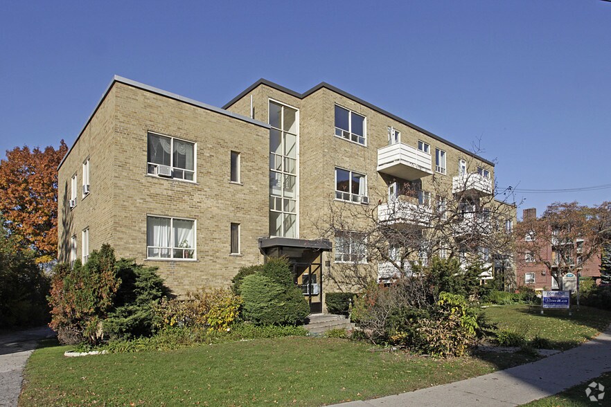 More Photos Of , Toronto Multifamily For Sale