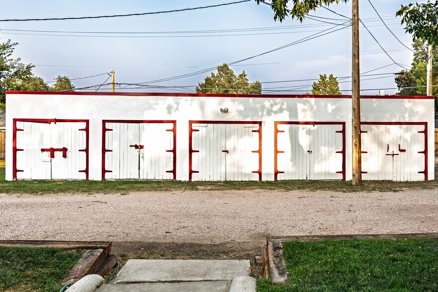 More Photos Of 404 10th St, Wheatland Apartments For Sale