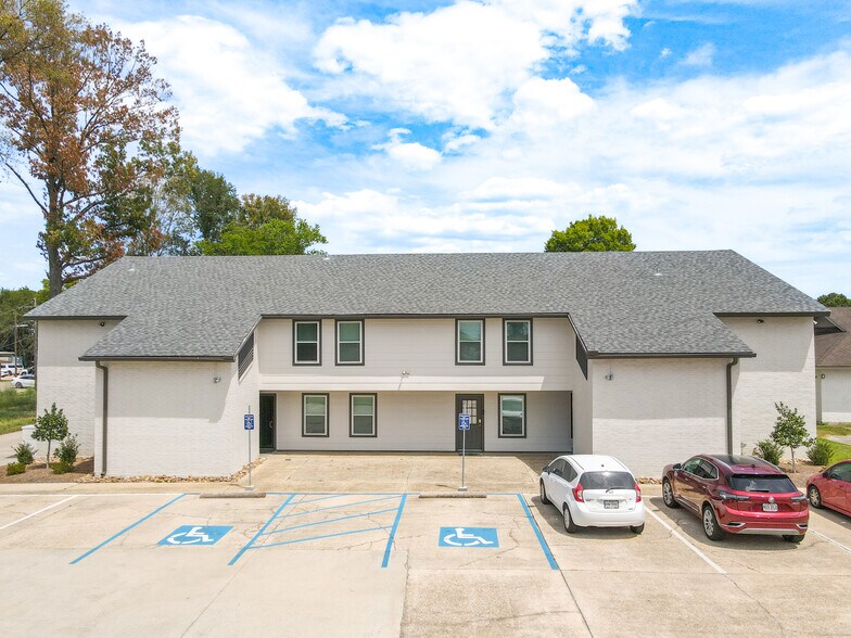 More Photos Of 5917 Jones Creek Rd, Baton Rouge Office For Sale