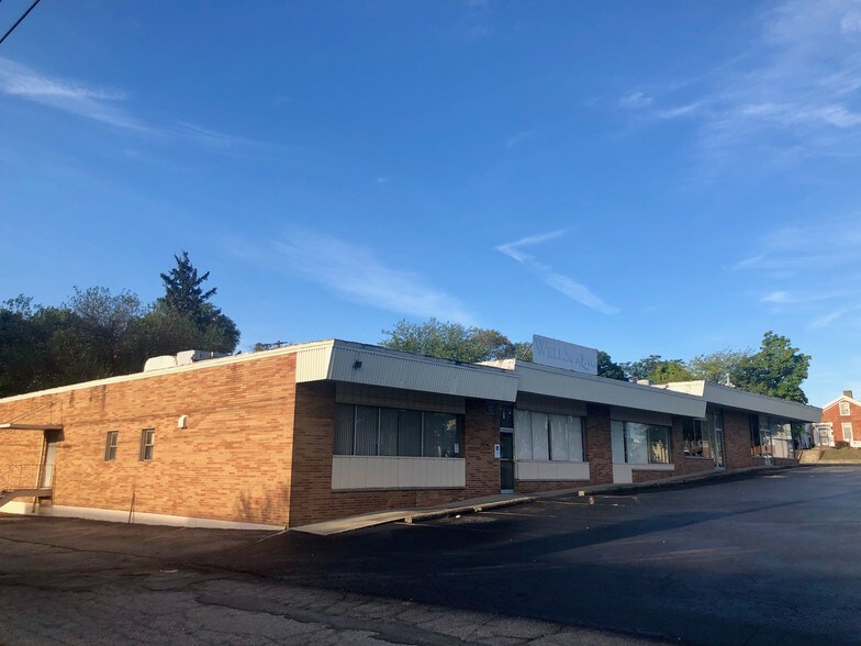 More Photos Of 1-19 E Pleasant St, Springfield Medical For Sale