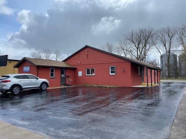More Photos Of 142 Vance St, Bluffton Office For Lease