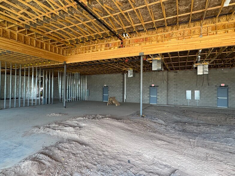 More Photos Of 2366 S Higley Rd, Gilbert Storefront For Lease