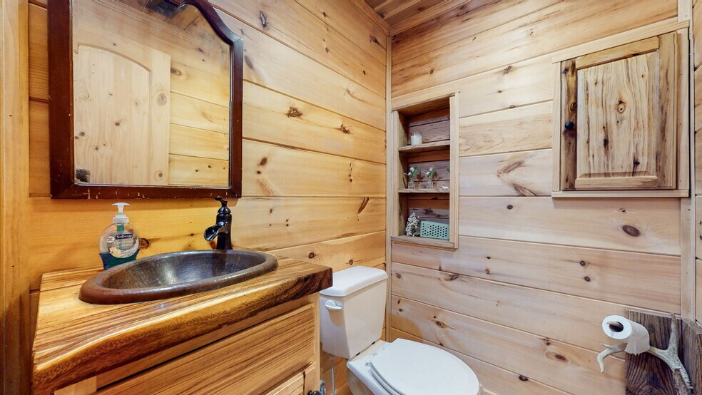 More Photos Of 177 Providence Rd, Fayetteville Specialty For Sale