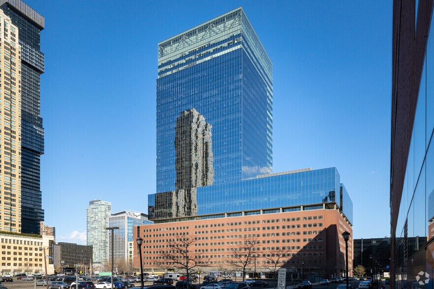 185 Hudson St, Jersey City, NJ 07302 Coworking Space