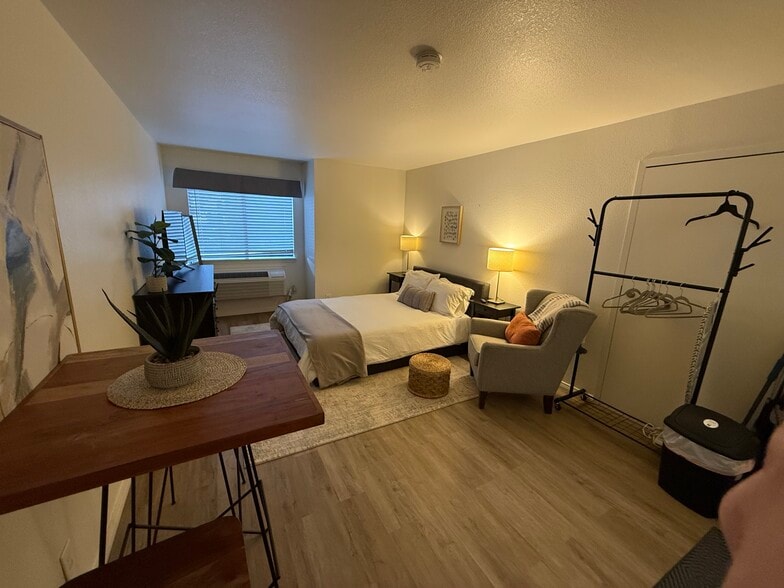 More Photos Of 6380 S Boston St, Greenwood Village Apartments For Sale