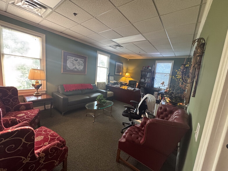 More Photos Of 4200 Northside Pky NW, Atlanta Medical For Sale