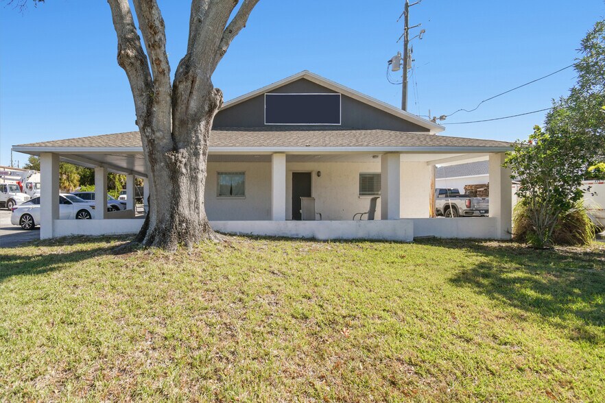 More Photos Of 6010 Wall St, Port Richey Warehouse For Sale